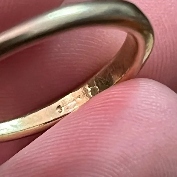 VTG Cottagecore Faux Sapphire Gold Tone Metal Costume Jewelry Size 7 3/4 Ring - Picture 7 of 8